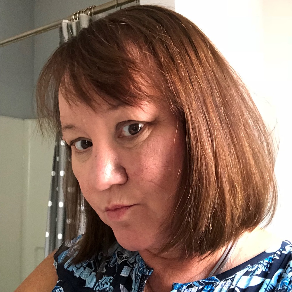 Meet your Posher, Pam